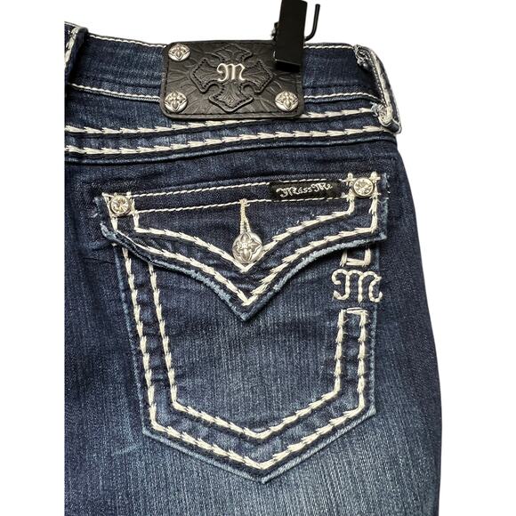 Miss Me Bootcut Loose Saddle Stitch Border Dark Jeans Western Size 30 US 10/12 - Picture 8 of 8